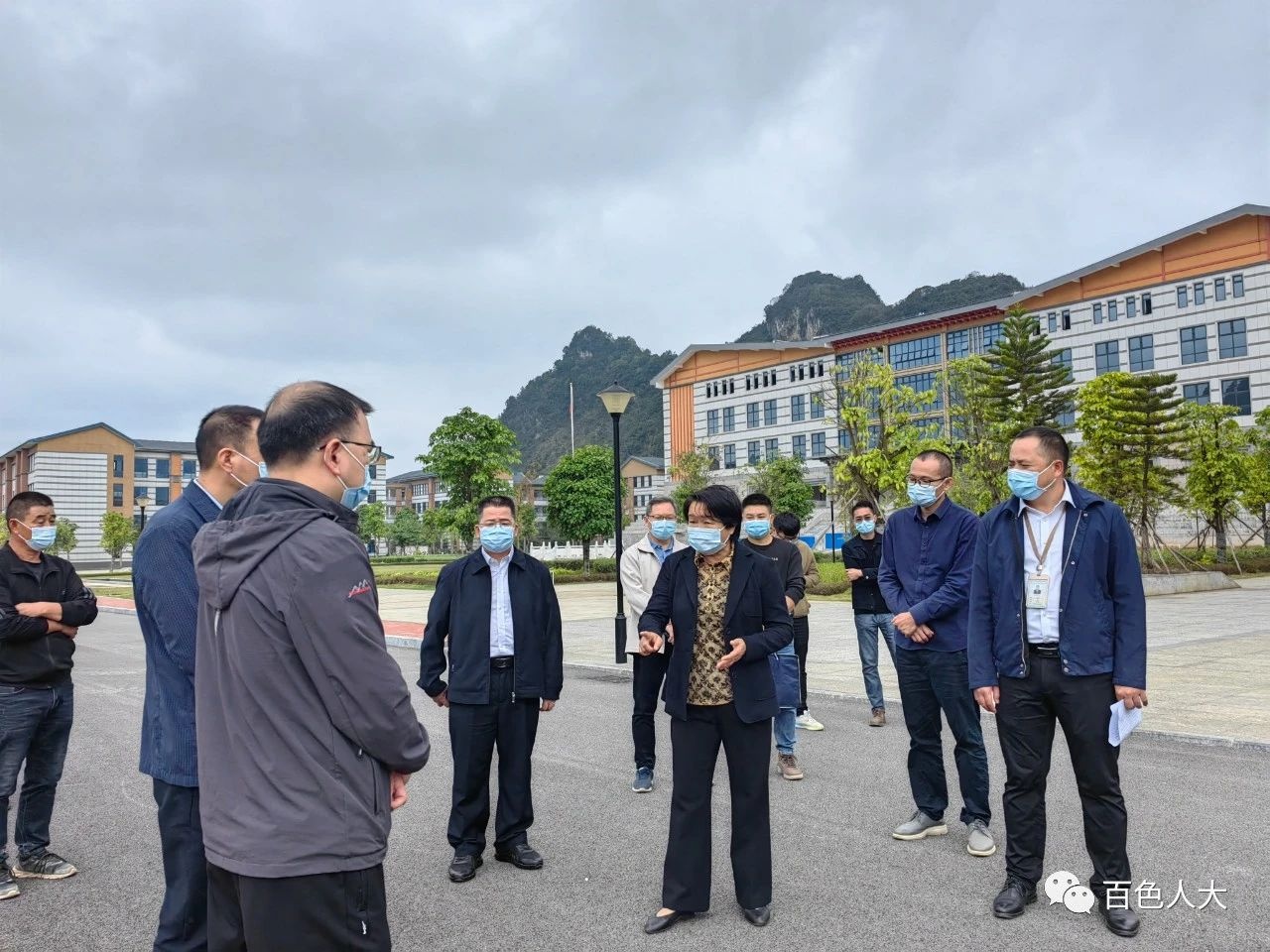 黄彩毕赴靖西市开展2022年城建和社会民生联系重大项目调研