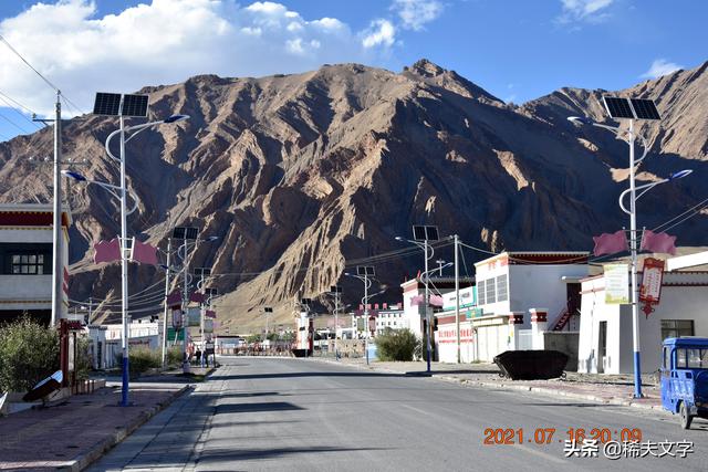 (多玛乡作者摄)