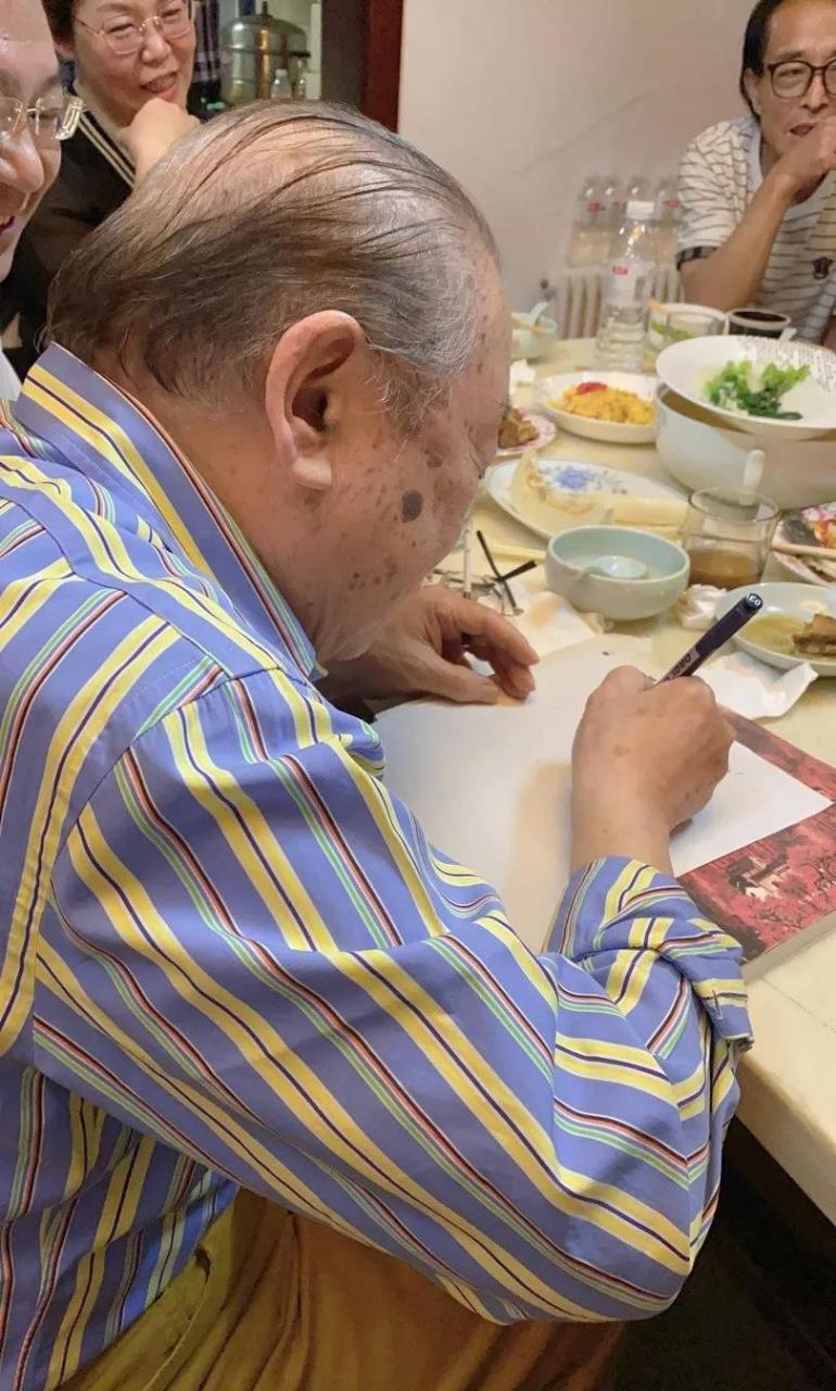 天津相声名家魏文亮老先生近照.#人物# #相声# #天津