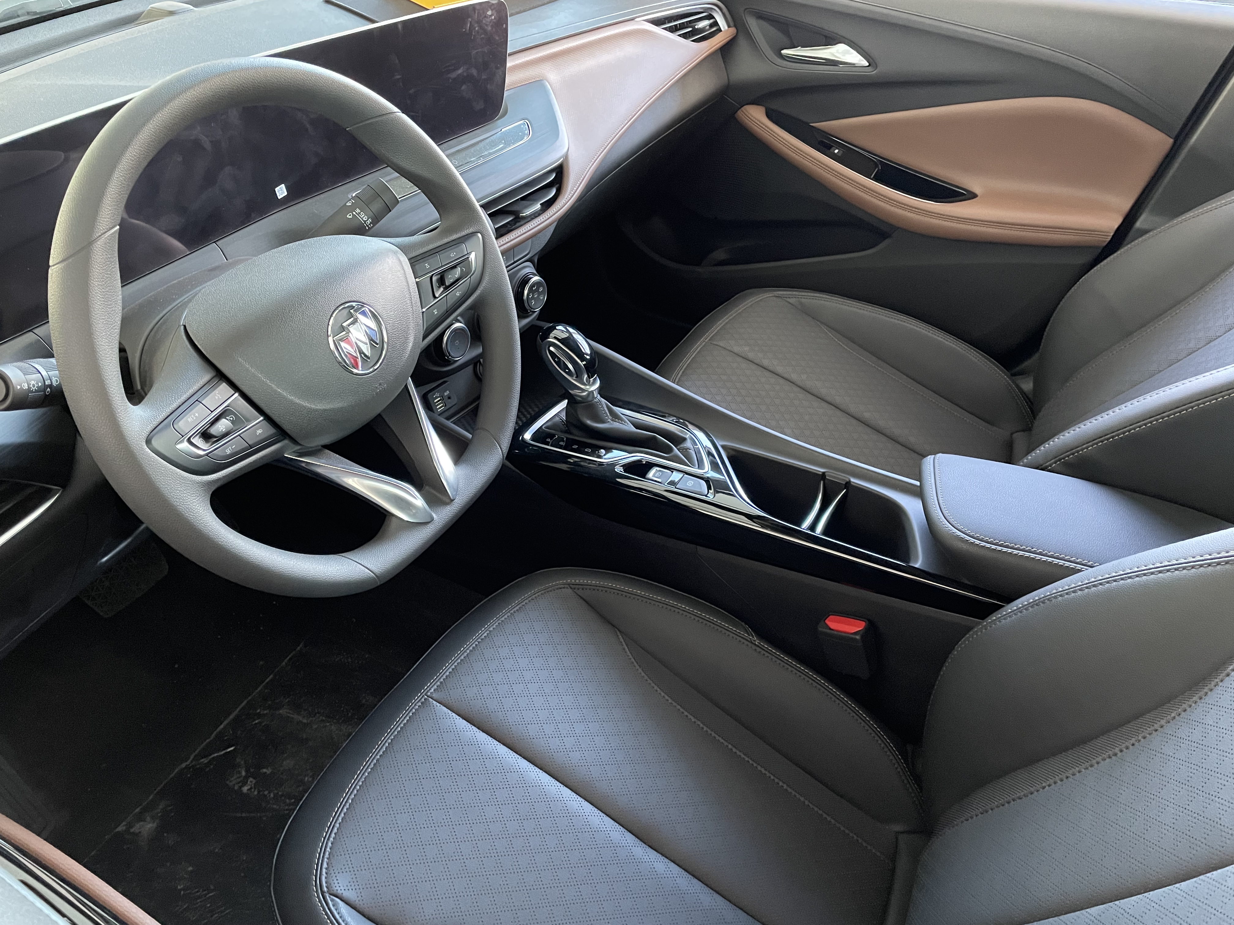 "试驾后就选你——威朗pro"