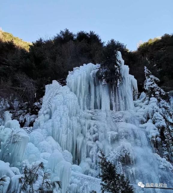 临夏大墩峡图片