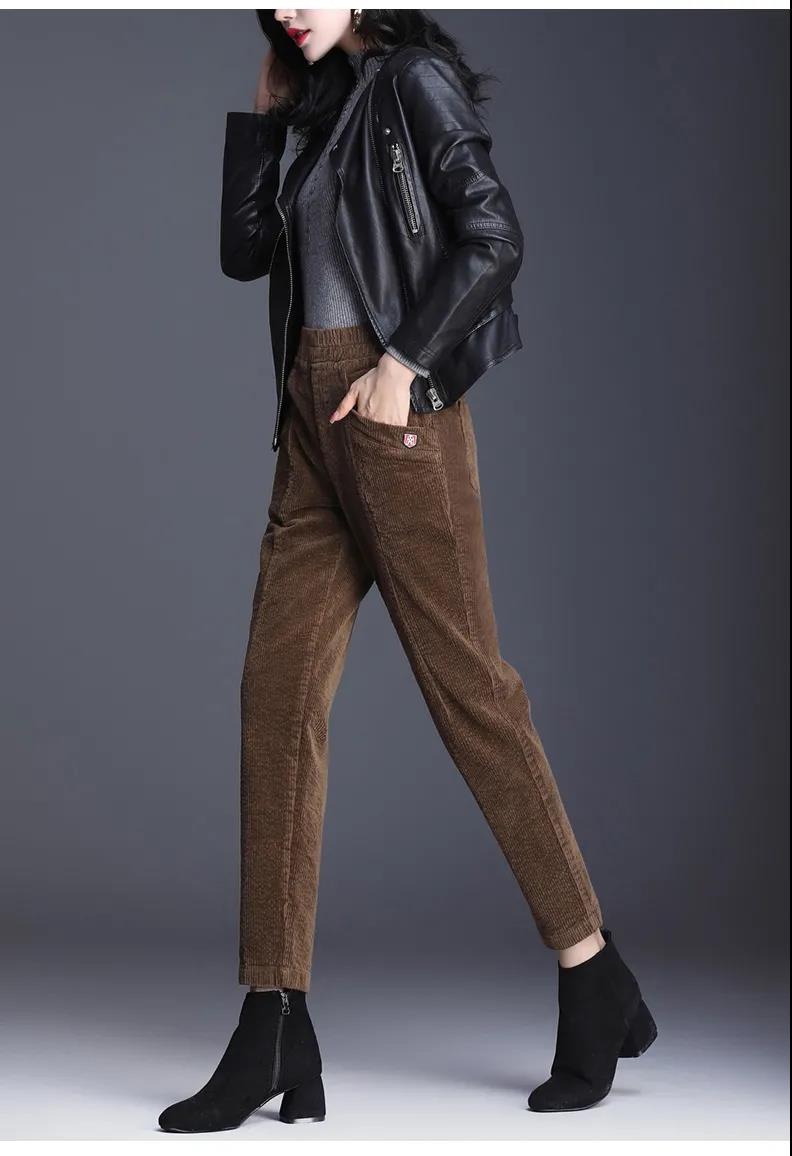 今秋流行的"哈伦裤配大衣",时髦百搭显腿长