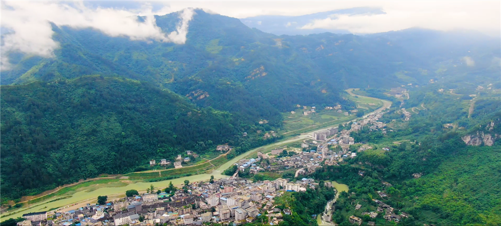 脱贫攻坚成果展播|郁山镇
