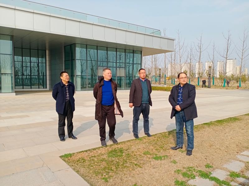 南谯区级副总林长李爱国到皇庆湖湿地公园开展巡林工作