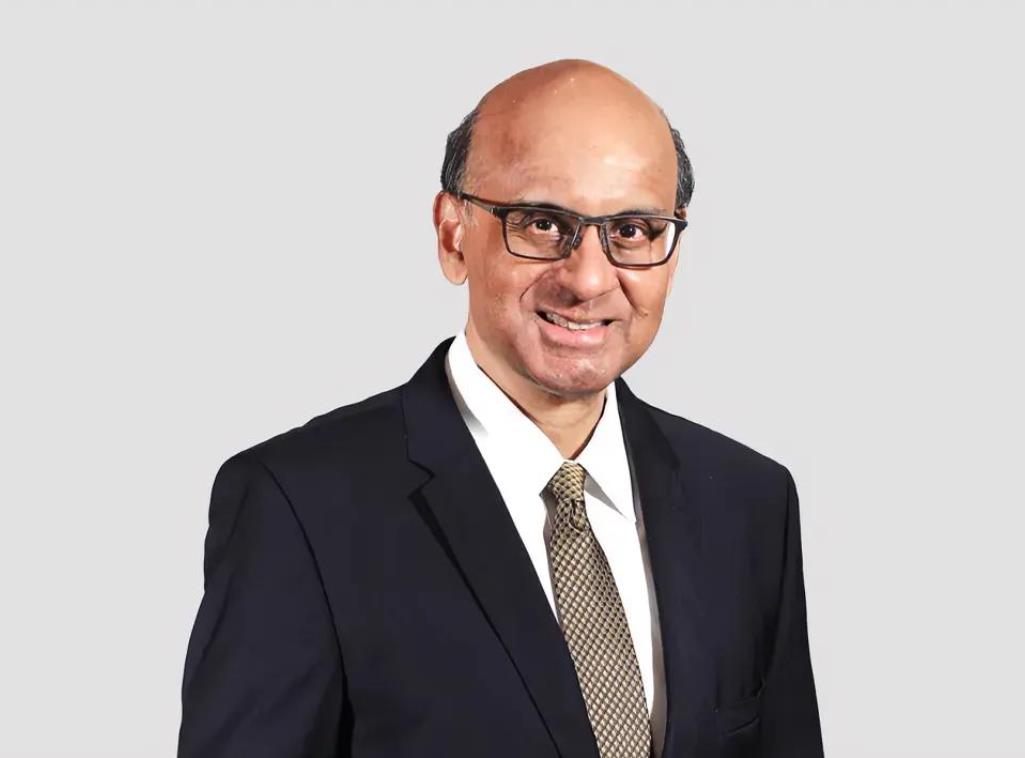 尚达曼当选新加坡总统