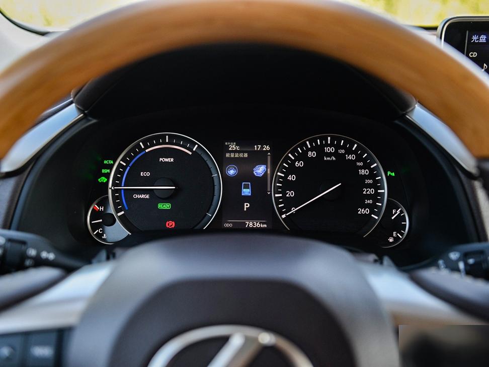 雷克萨斯仪表显示屏如何调