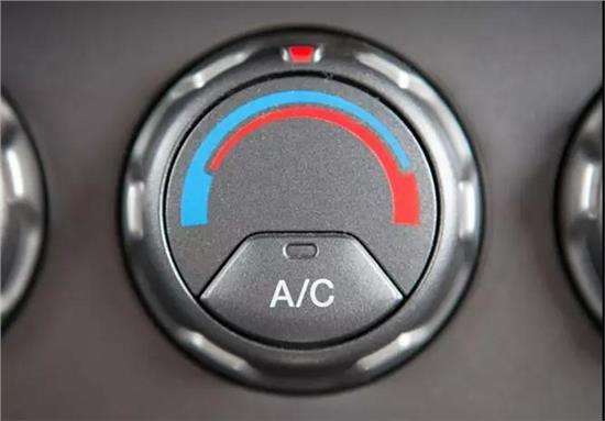 汽车上ac按钮是什么意思?