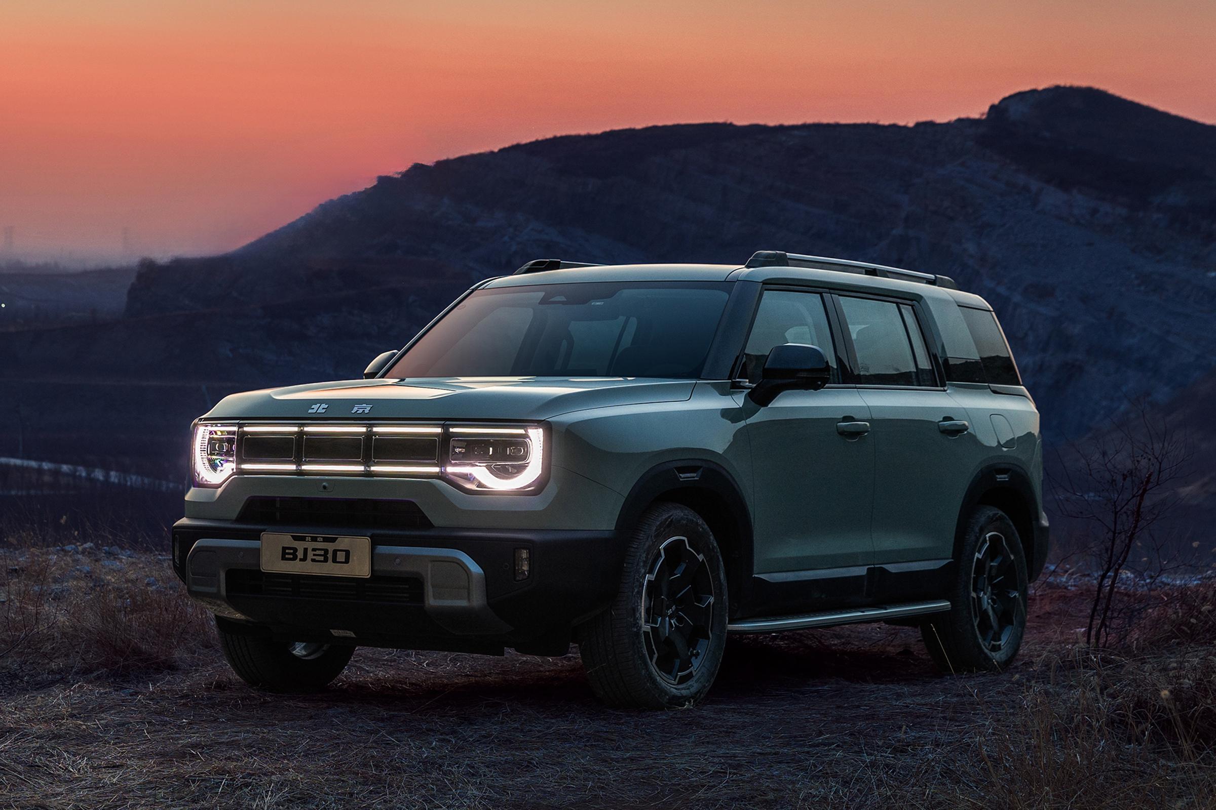北京汽车全新 bj30 亮相:预计售价 12 万元起,北京车展开启预售