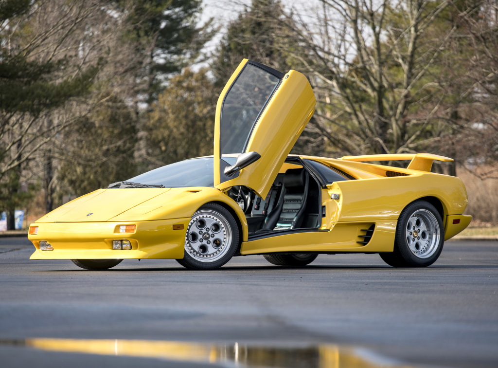 兰博基尼aventador正式停产 带你回顾兰博基尼历代旗舰跑车