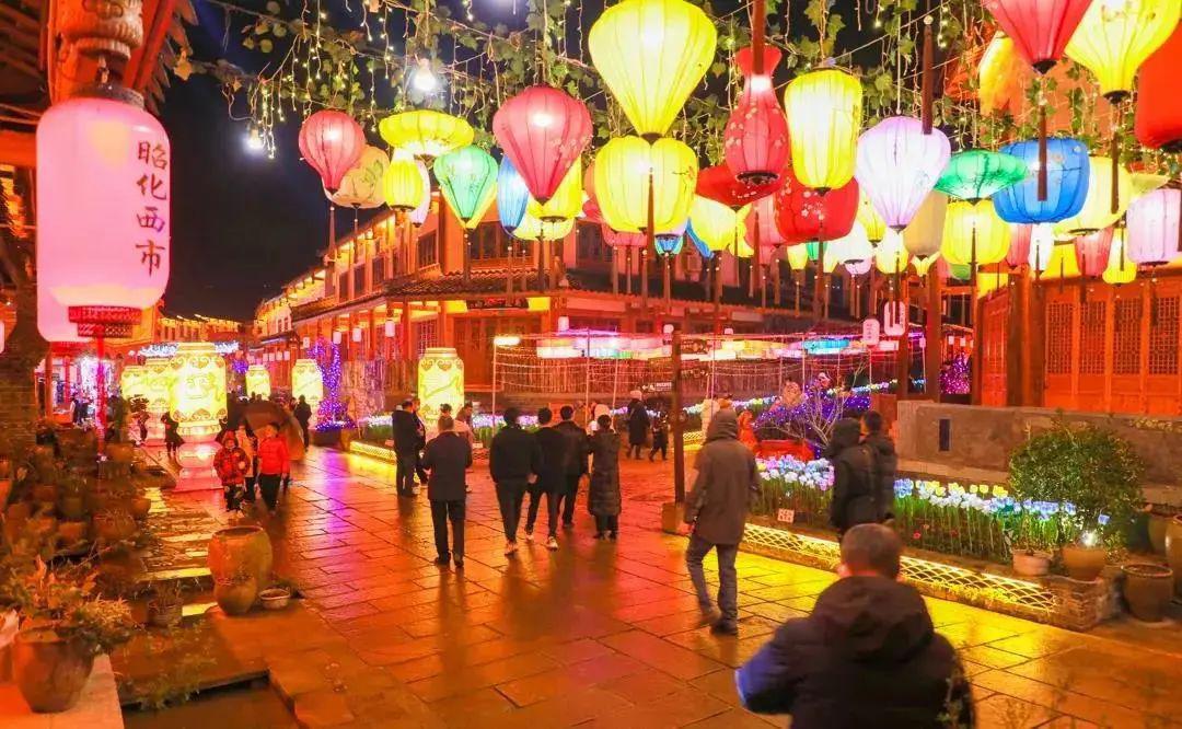 隆重灯场元宵佳节昭化西市灯会超虎你想象