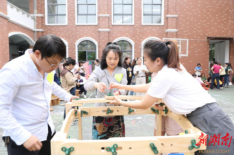 走进游戏,看见成长!岳阳市一幼儿园家校共建别出心裁