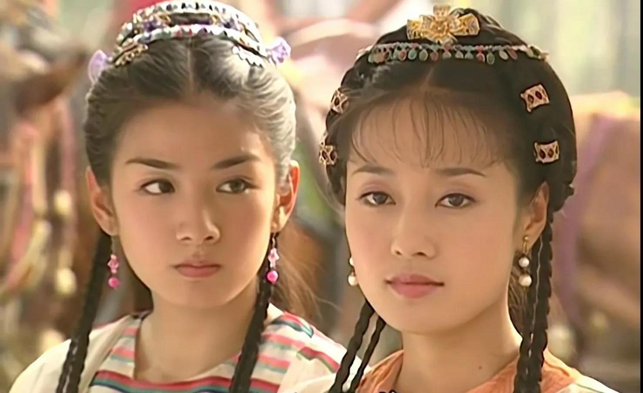 《还珠格格Ⅲ》里马伊琍温柔又坚定,颜值气质样样出众,就连身边的黄奕