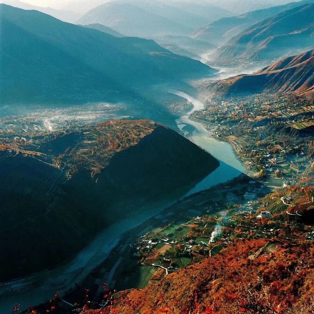 秋叶纷纷,金川美景惊艳登场!