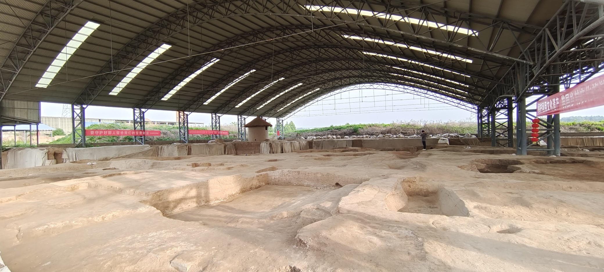 文明探源 出彩中原丨时庄遗址:一座"粮仓城"的"藏粮于技"