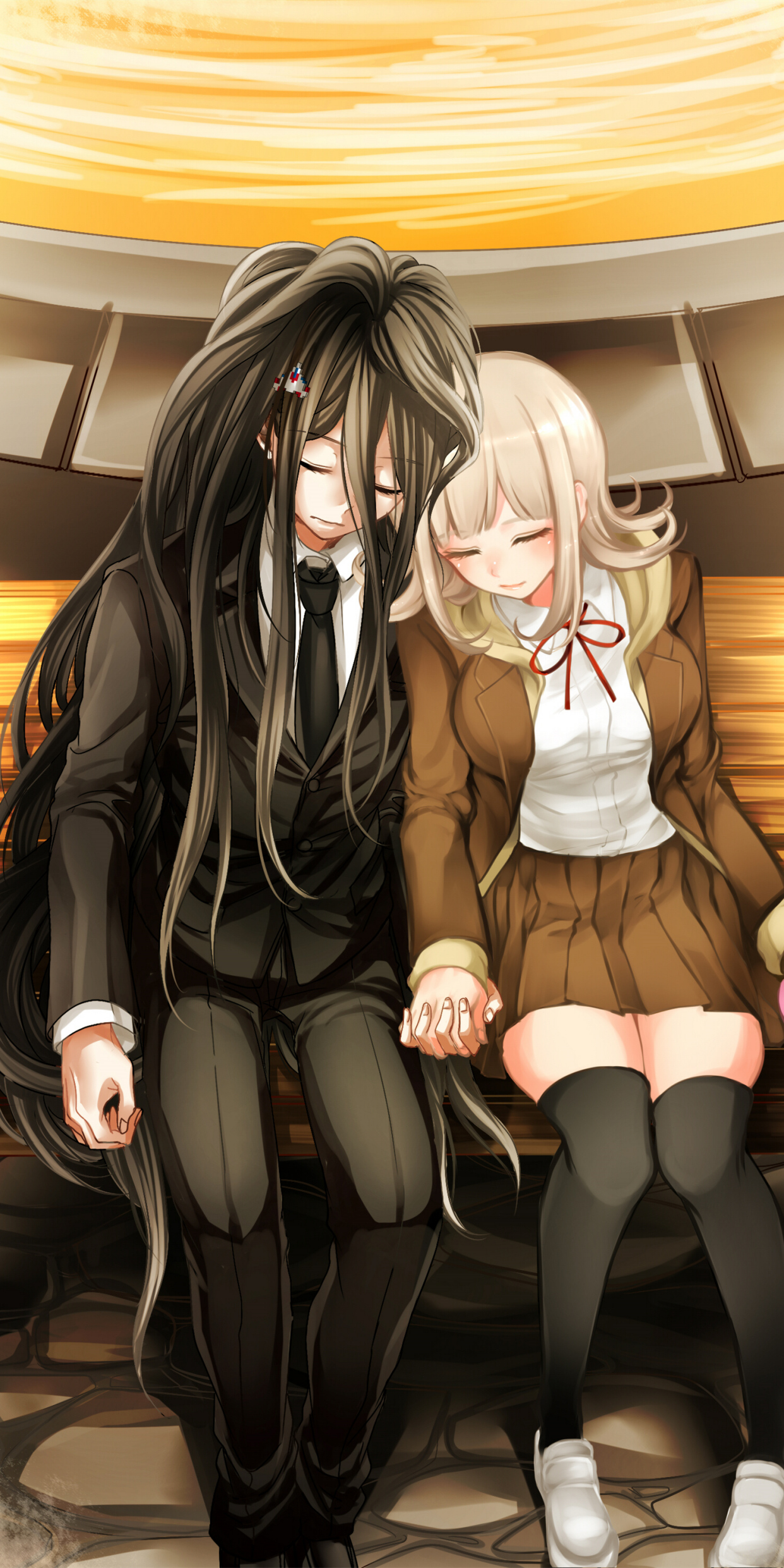 《弹丸论破》神座出流x七海千秋,动漫全面屏壁纸分享