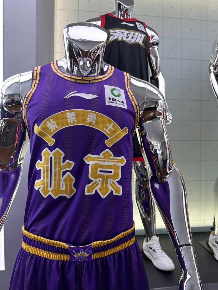 cba新赛季球衣有很多城市的元素 你最喜欢哪支球队的球衣?