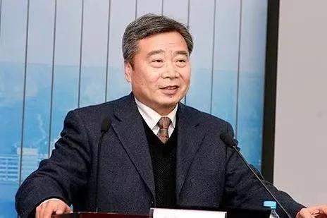 吉林大学冯守华院士:修纯粹澄澈心境,扬立德树人之风