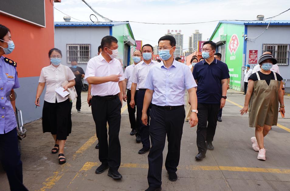 "创文"进行时|单舒平调研指导农贸市场"创文"工作