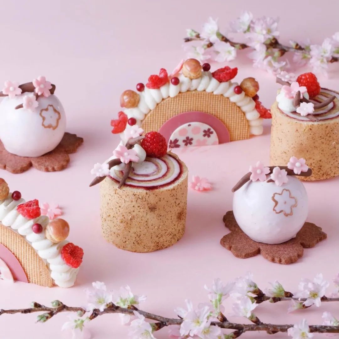 看完这些品牌的「春季」甜点新品,总结了3个上新思路!