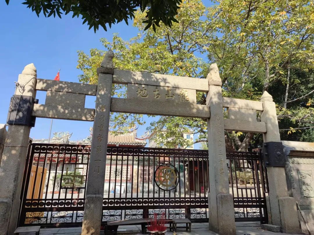 注意安海龙山寺暂停开放