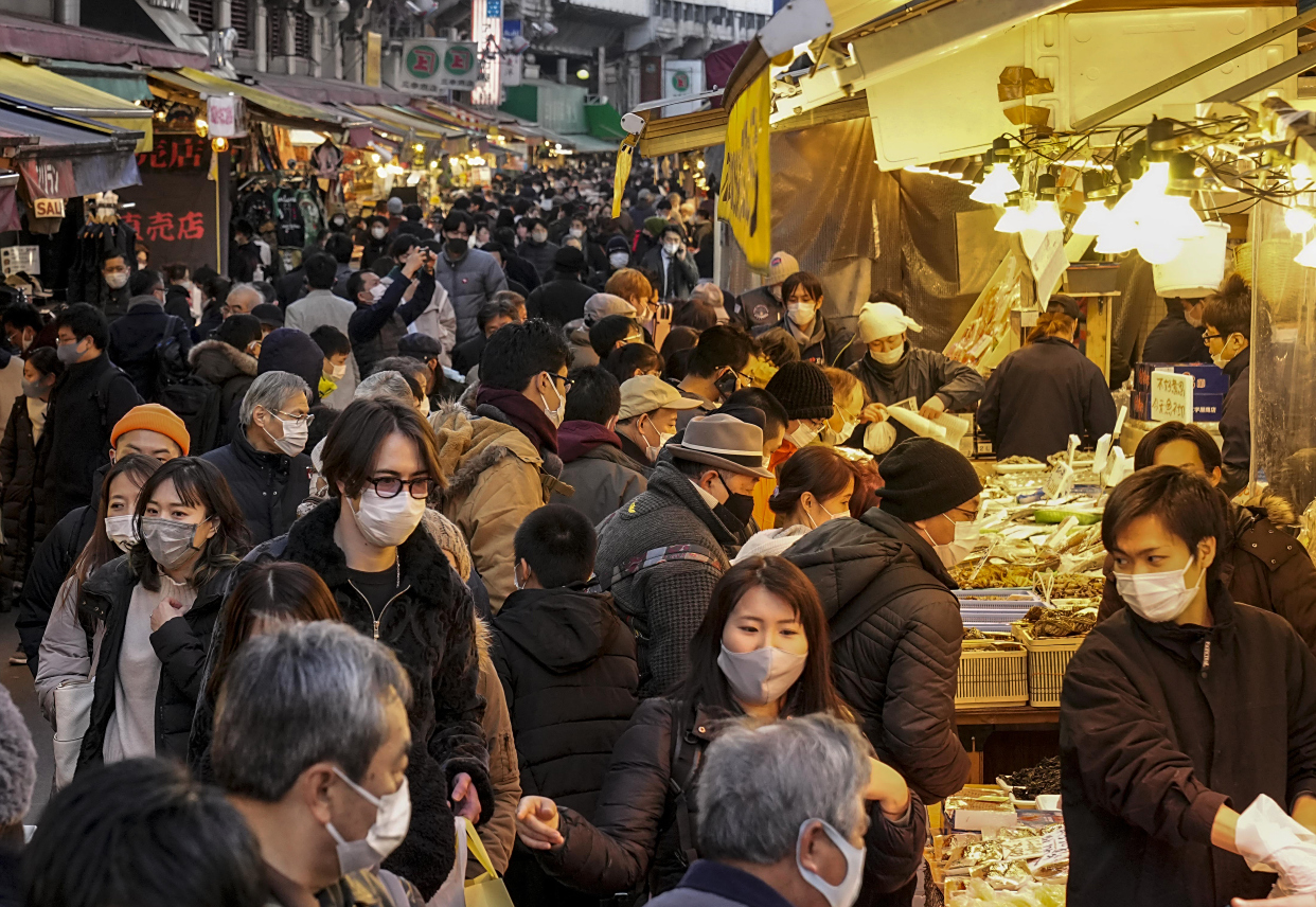 (4)日本:购物迎新年