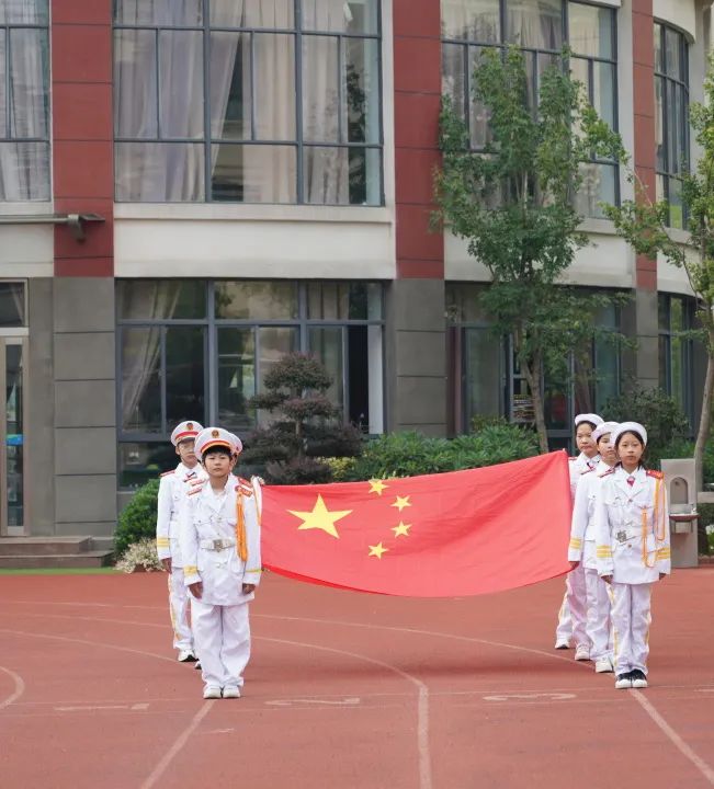 羊山新区第三小学图片