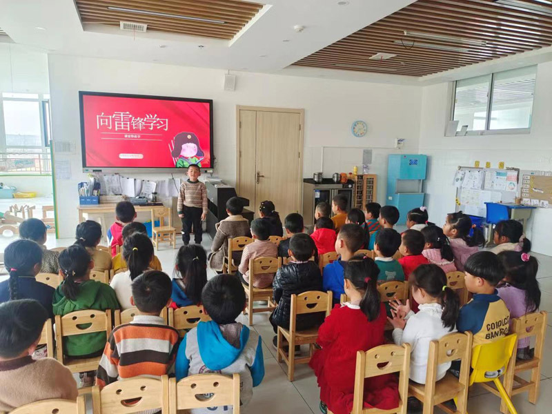 日照市東港區南湖鎮中心幼兒園: