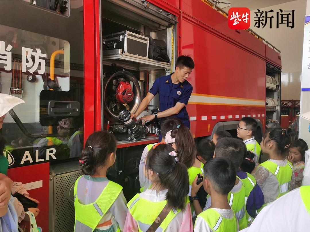 张家港市大新镇:多措并举筑牢安全"红色防火墙"