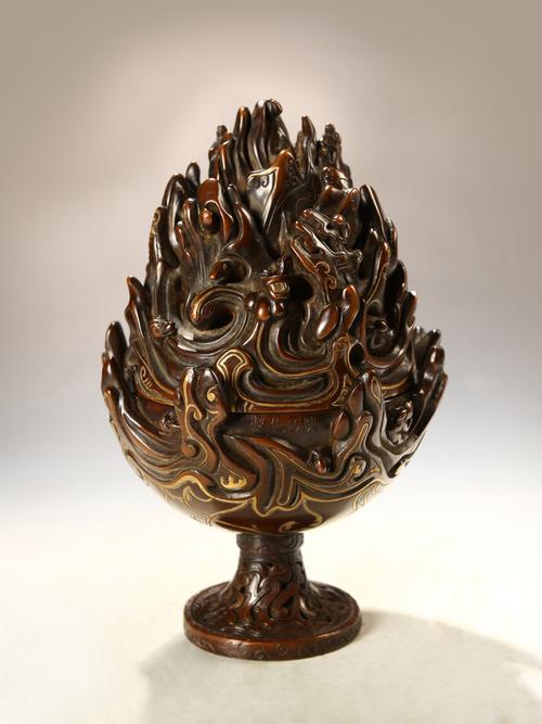 西汉时期,海昏侯墓出土,博山炉的文化价值和历史意义