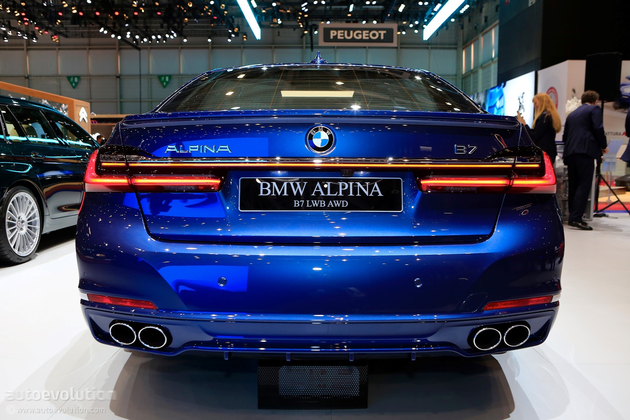 改装版宝马alpina b7以蓝色展现