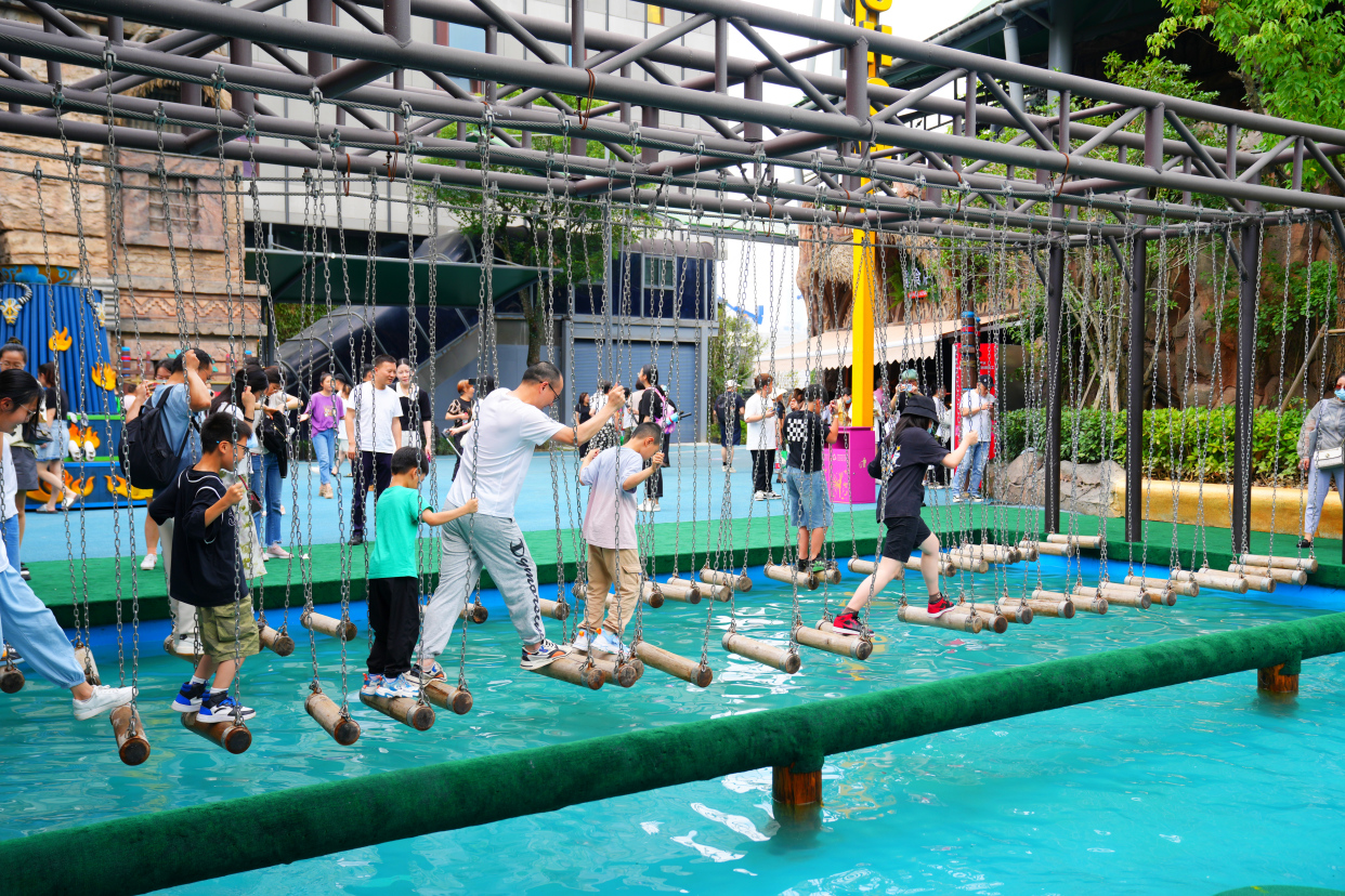 暑假亲子旅行去哪儿玩?上海千古情,炫酷奇妙的旅行,一起嗨翻天