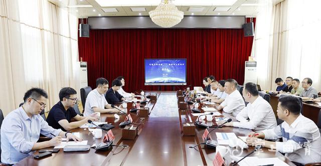李先祥与华强方特集团总裁刘道强座谈