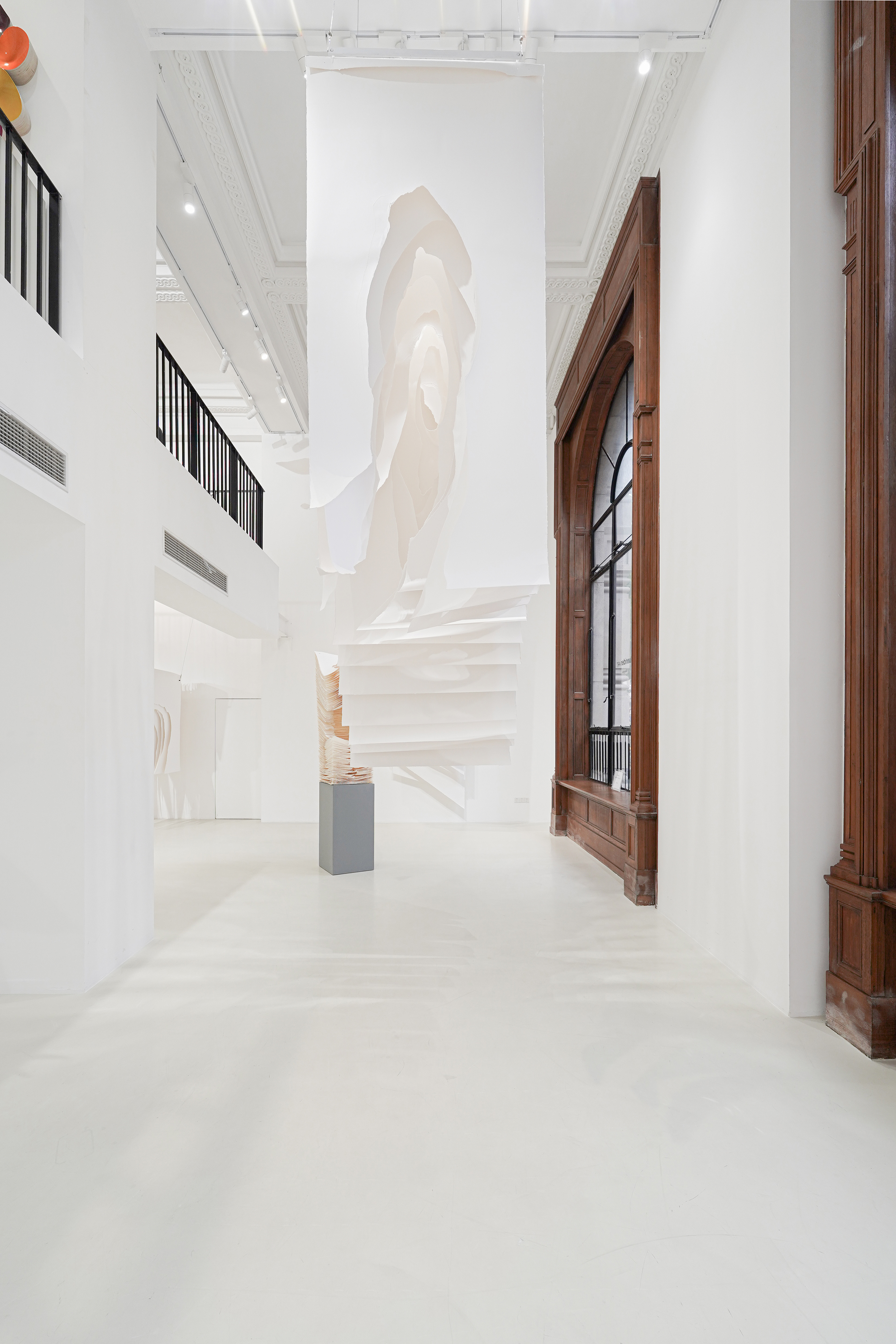 一周艺术人物|波普艺术家奥登伯格,画家刘勃舒辞世