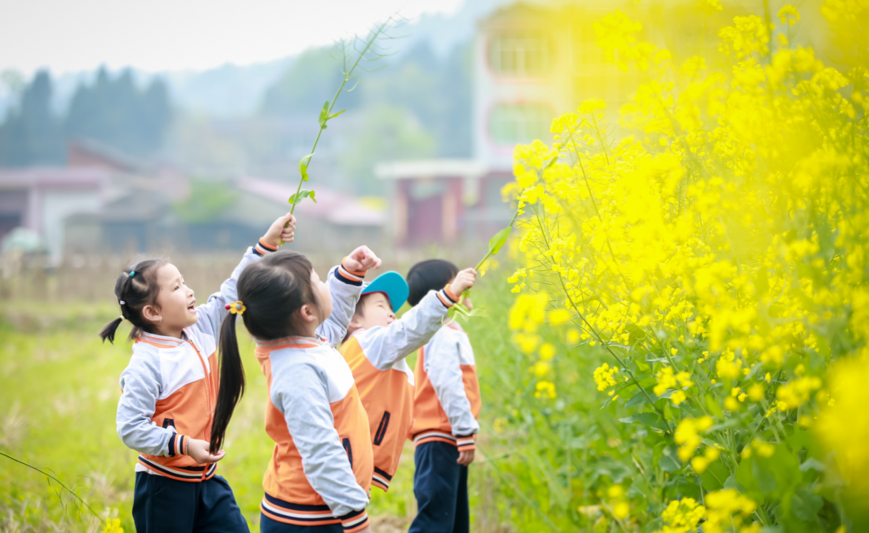 幼儿园小朋友春游带什么吃的?