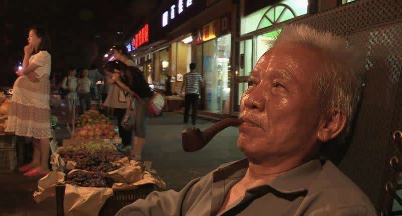 《生门》导演陈为军推出新作,《城市梦》讲述城管与小贩的"攻防大战"