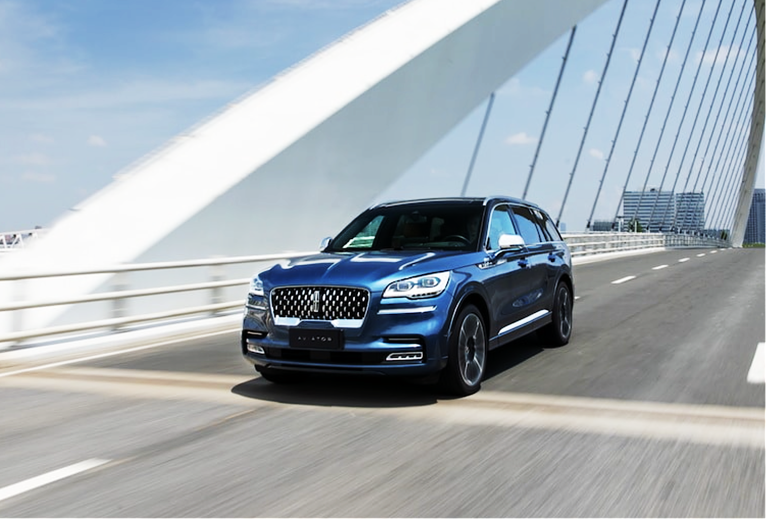 破局中大型suv,起售价50.08万元的2023款林肯飞行家性价比明显!