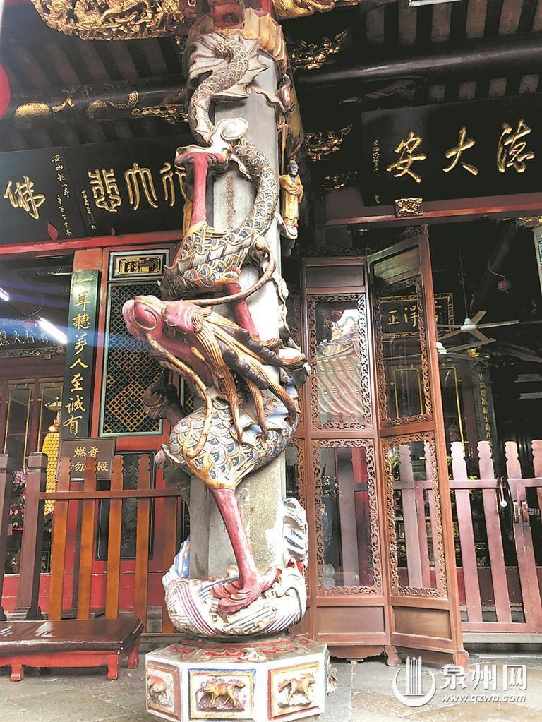 安海龙山寺"三绝"之一 蟠龙柱 龙年展"龙颜"