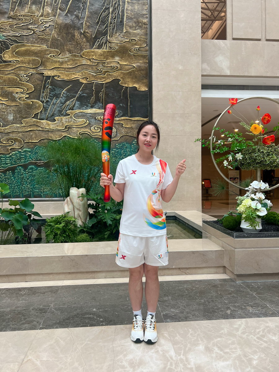 中国女子曲棍球队运动员彭杨:相信成都能让全世界感受到不一样的热情