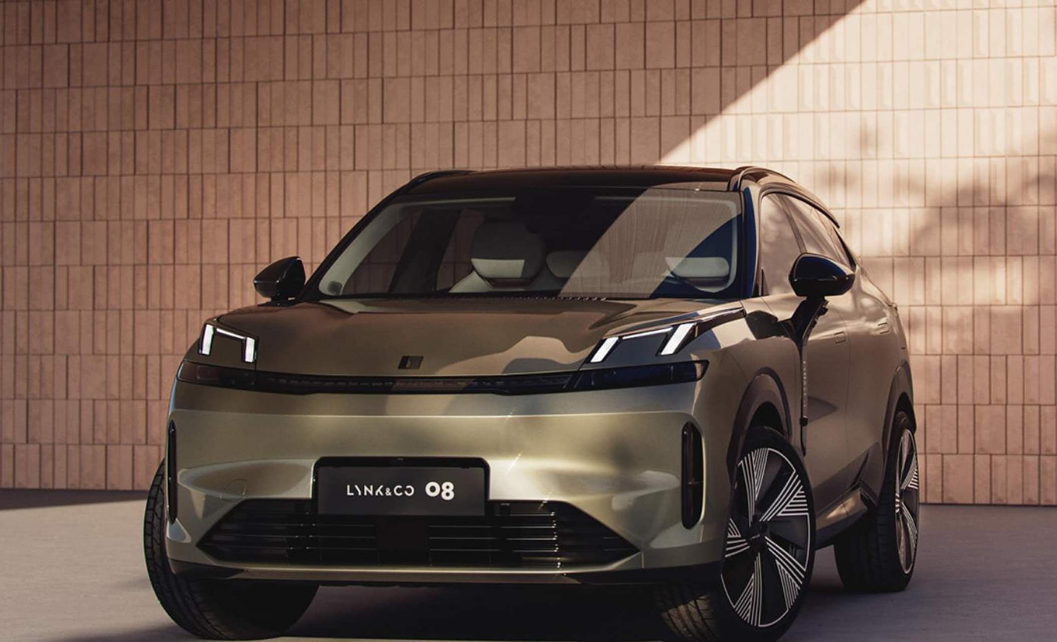 领克08 em-p版本公布零百加速时间为5秒内.