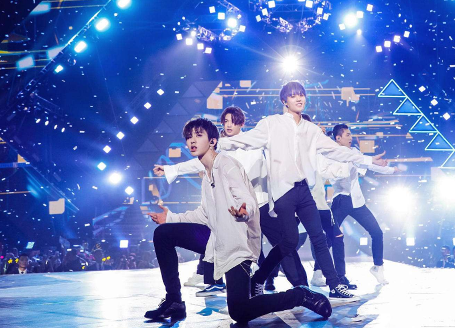 nine percent参加的综艺节目有哪些,组合有几位成员