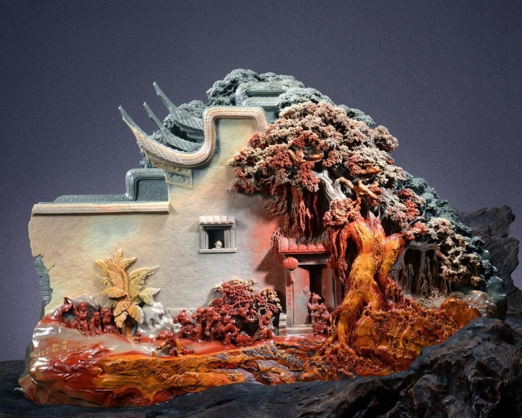 杨明:寿山石雕作品《古厝新韵》喜摘"山花奖"