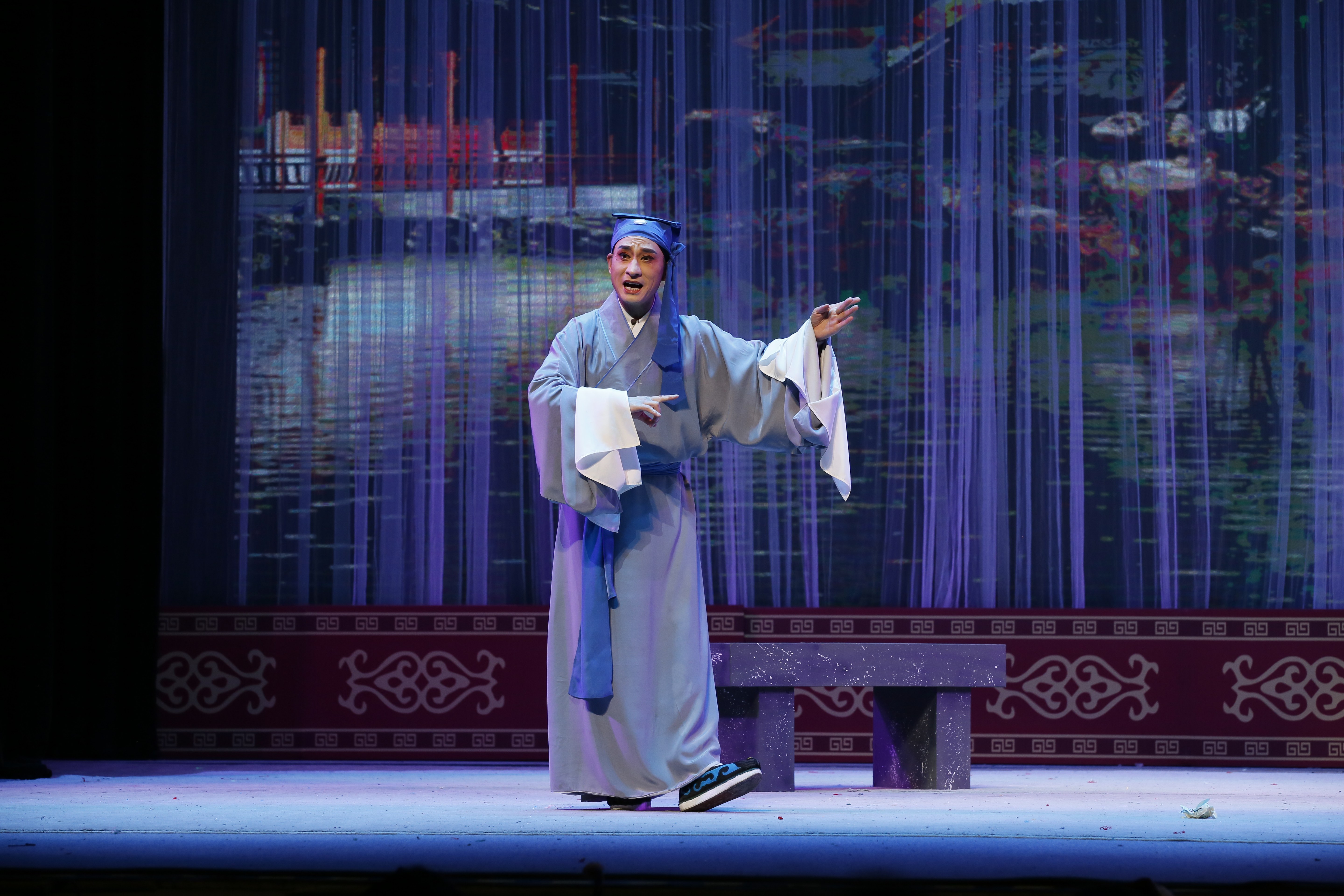 剧目导赏|淮海戏《皮秀英四告》:女子不畏强权,终惩恶扬善