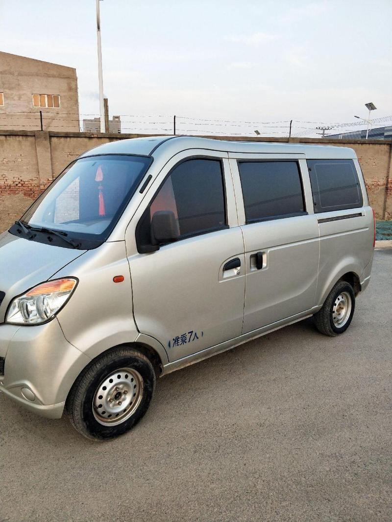 海马福仕达面包车轮毂跟什么一样