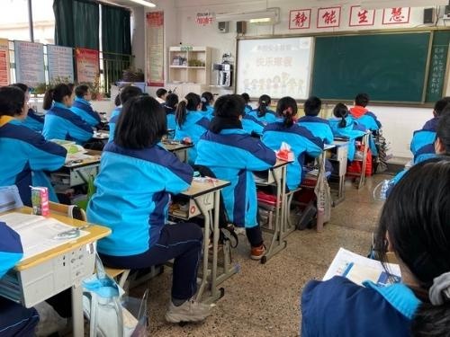 嘉善县泗洲中学:假期已至,校园安全不放假