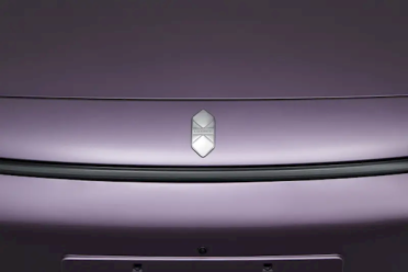 Logo上车 新款智界R7申报图公布：备受吐槽的一个设计终于改了
