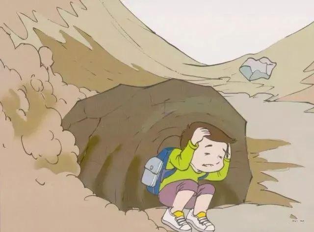 暴雨来袭,遇到山体滑坡怎么自救?这些方法快来get!