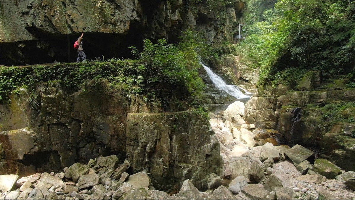 农夫山泉第12个水源地落地广西大明山