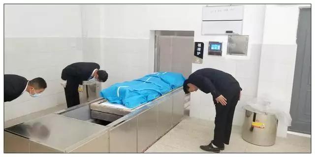 在殡仪馆参加葬礼需要注意的礼仪