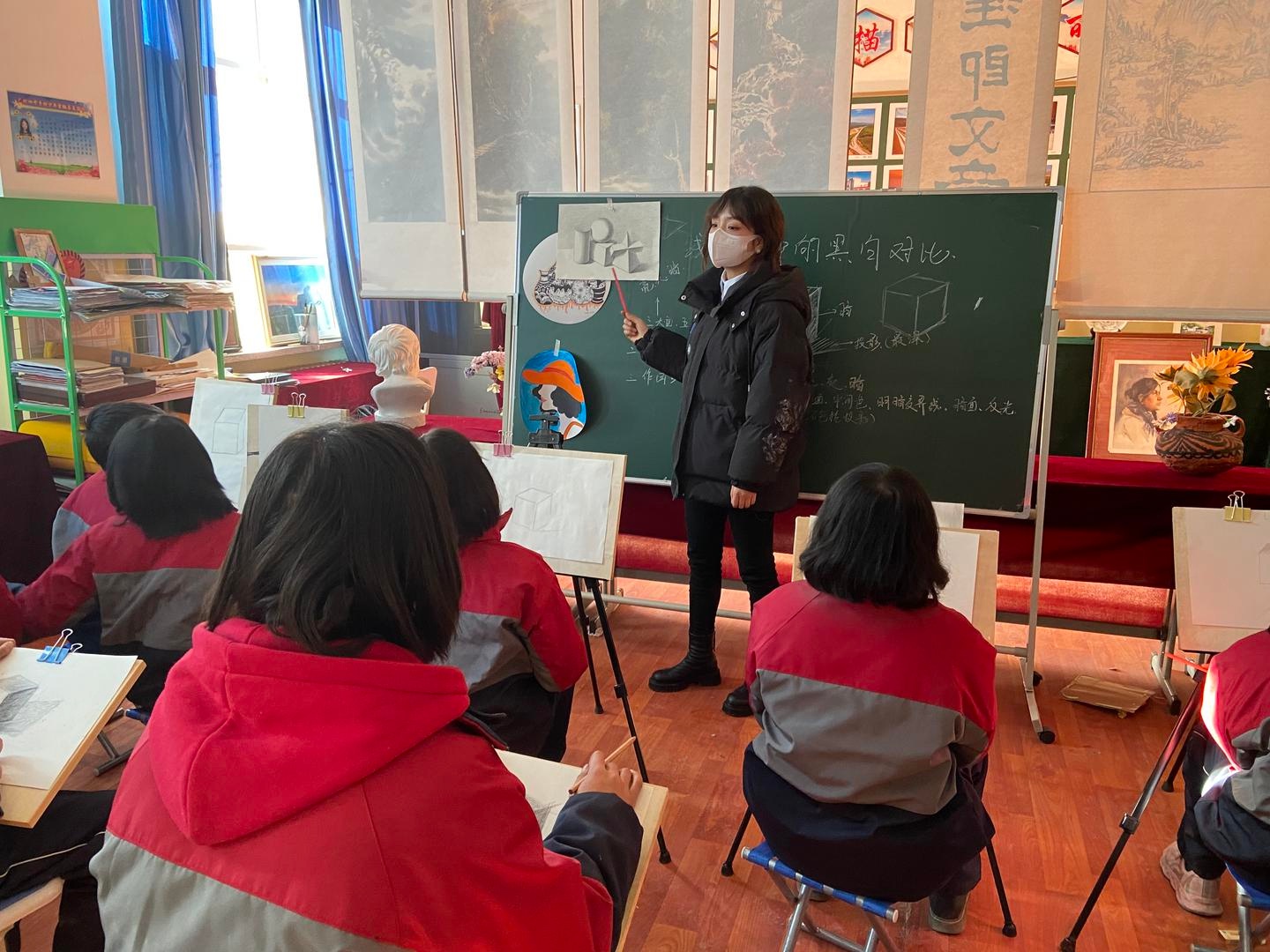 坚守和创新:青年教师已成长为广河四中教师队伍主力军