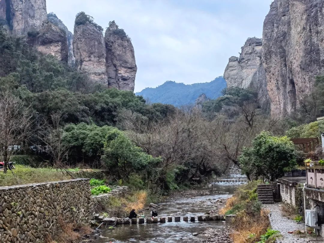 雨中漫游雁荡山,风景荟萃在灵峰!